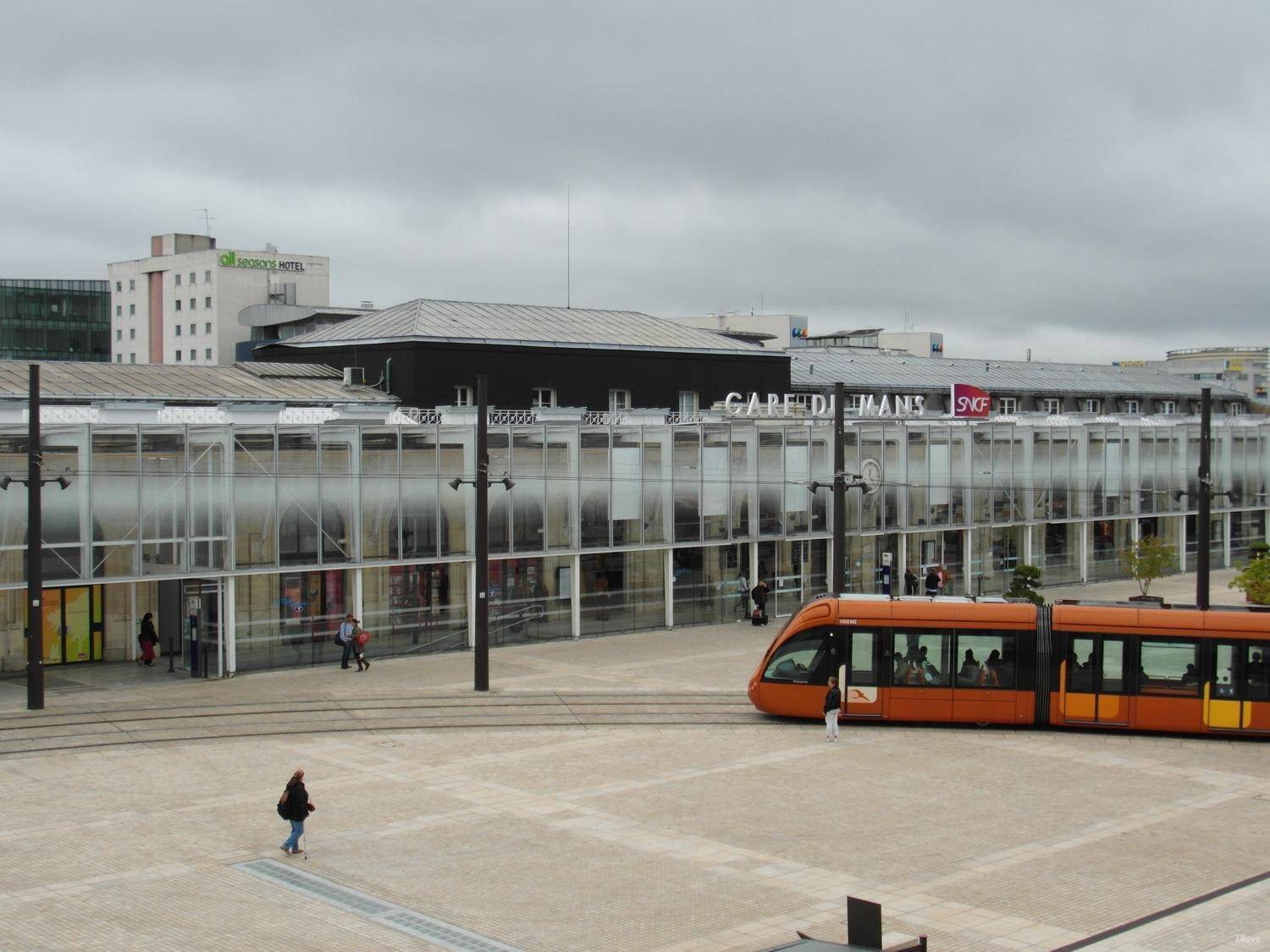 station interior photo