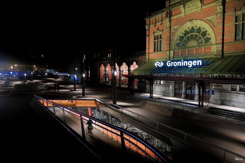 station interior photo