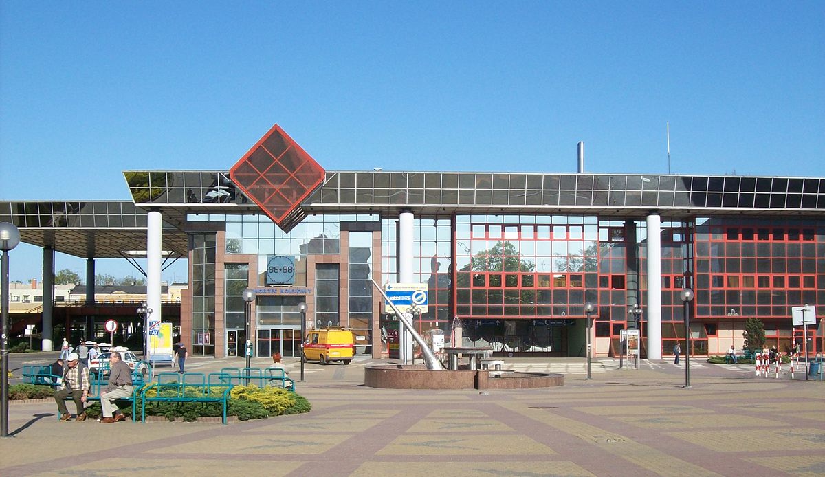 station interior photo