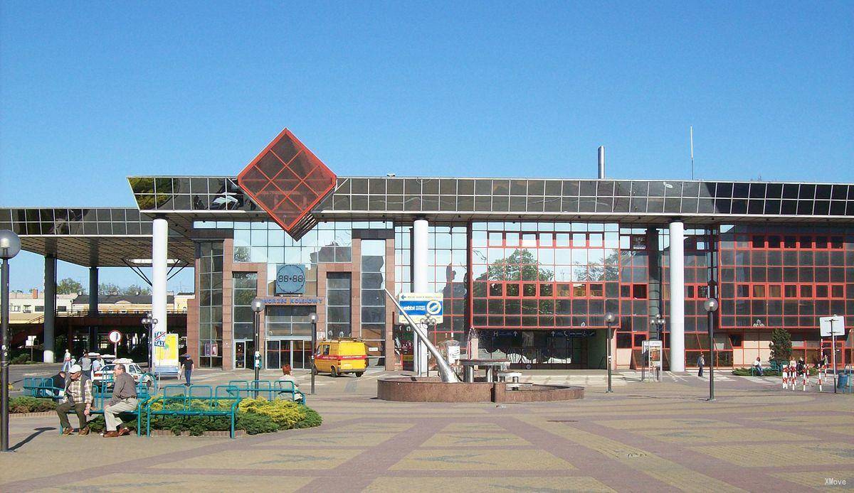 station interior photo