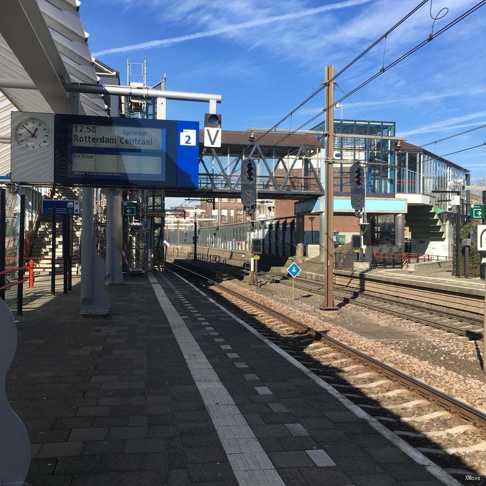 station interior photo