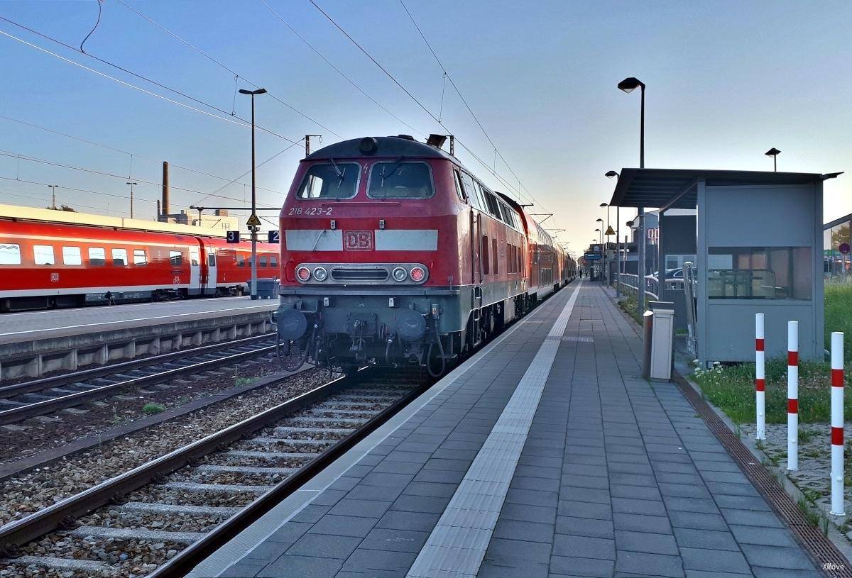 station interior photo
