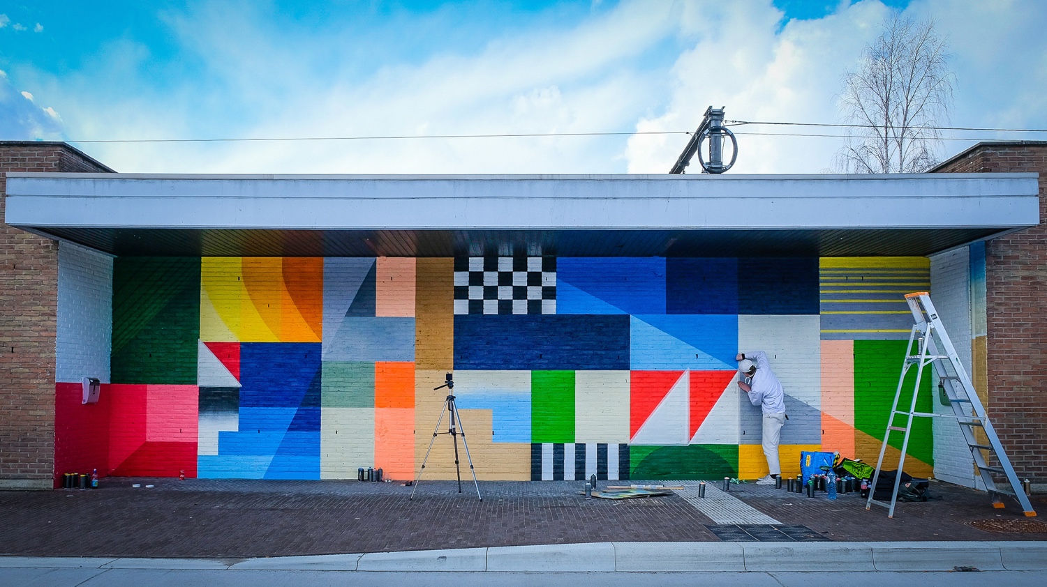 station interior photo