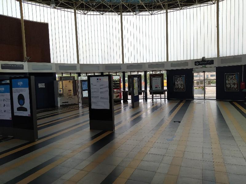 station interior photo