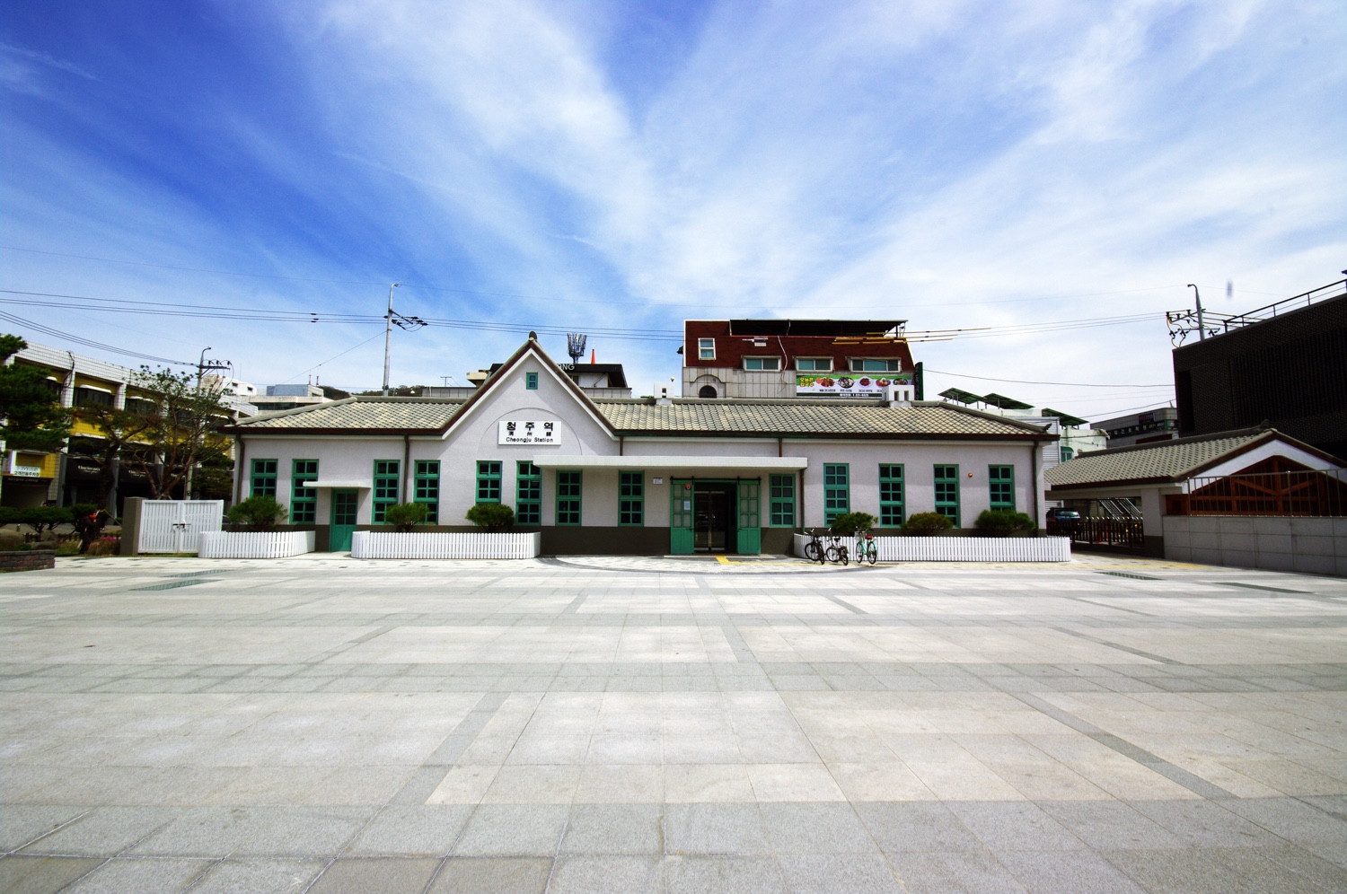 station interior photo