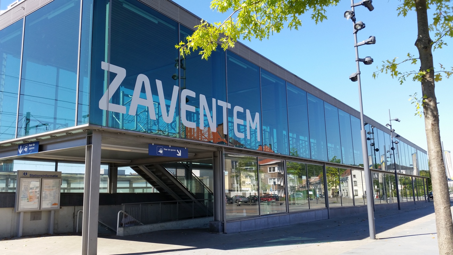 station interior photo