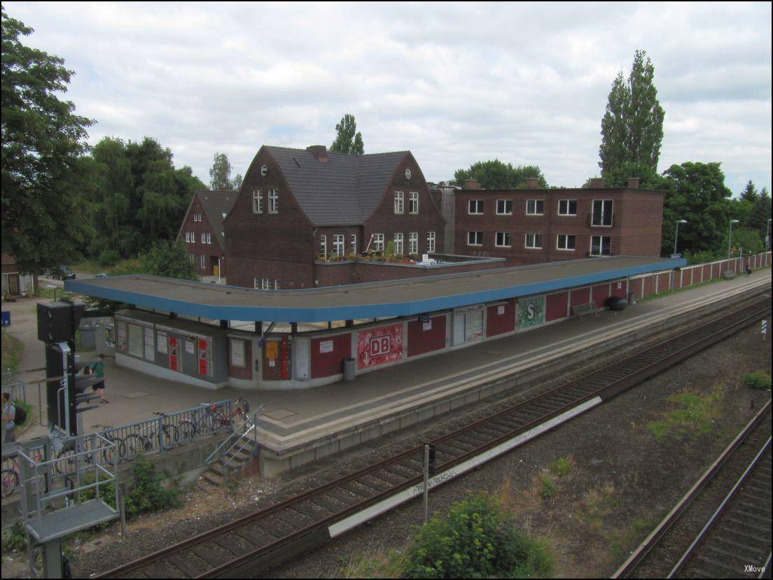 station interior photo
