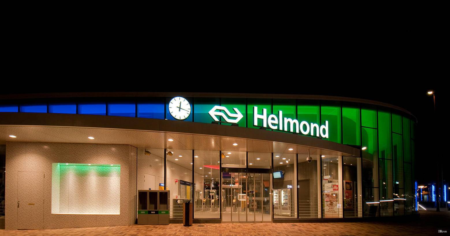 station interior photo