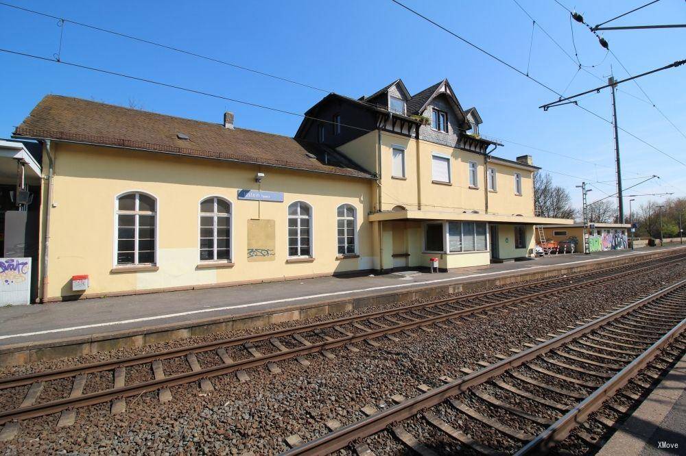 station interior photo