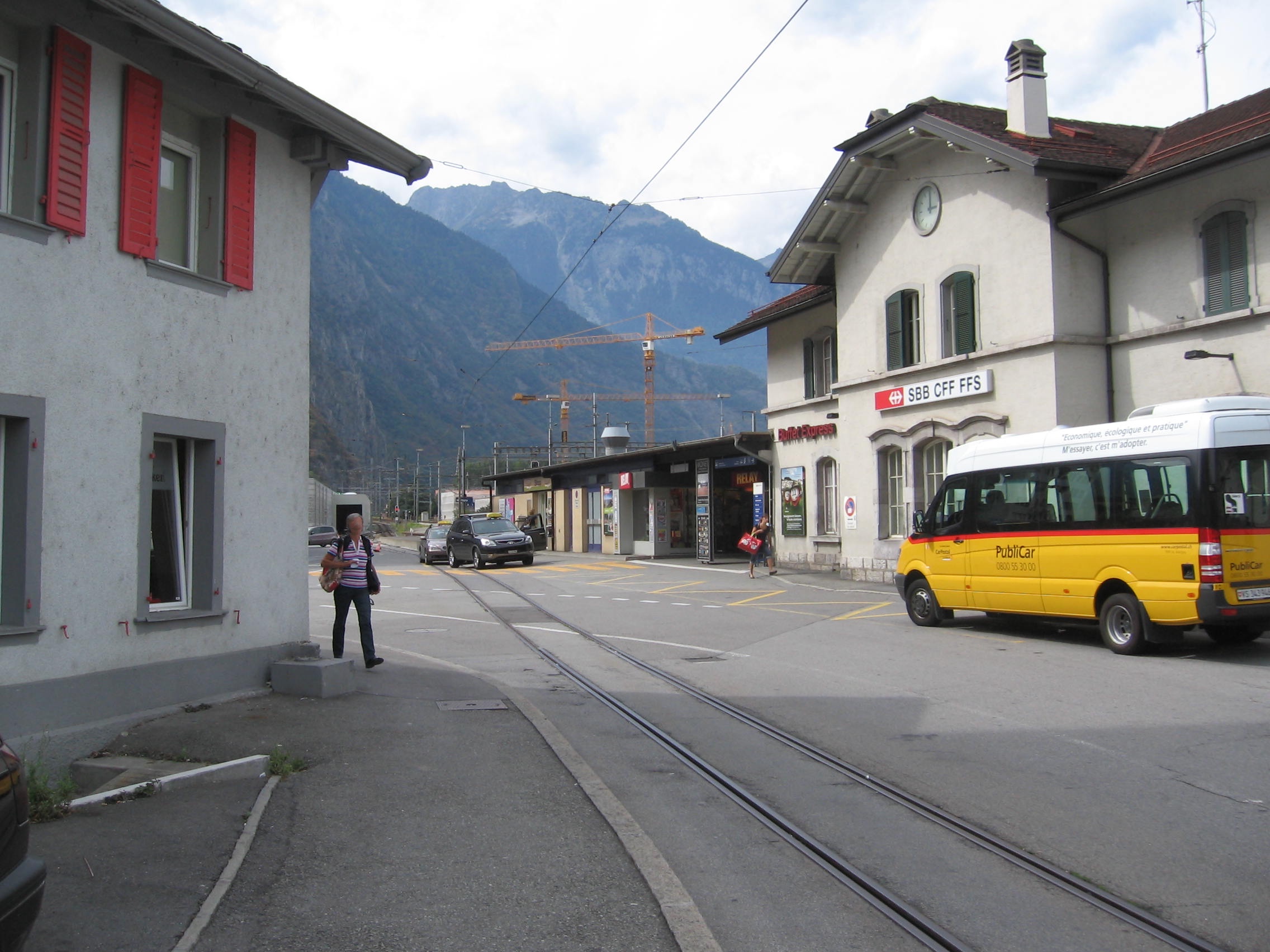 station interior photo