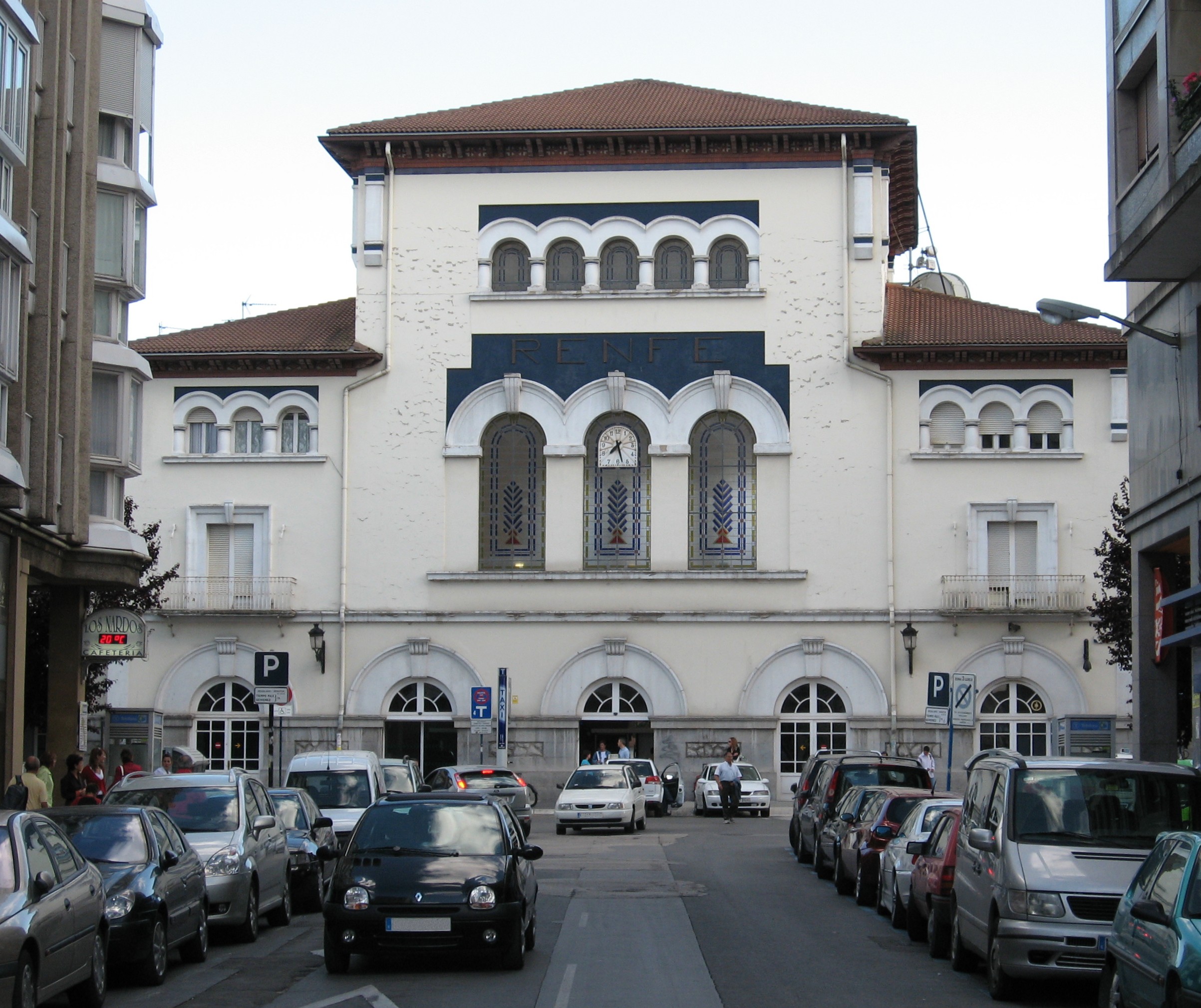 station interior photo