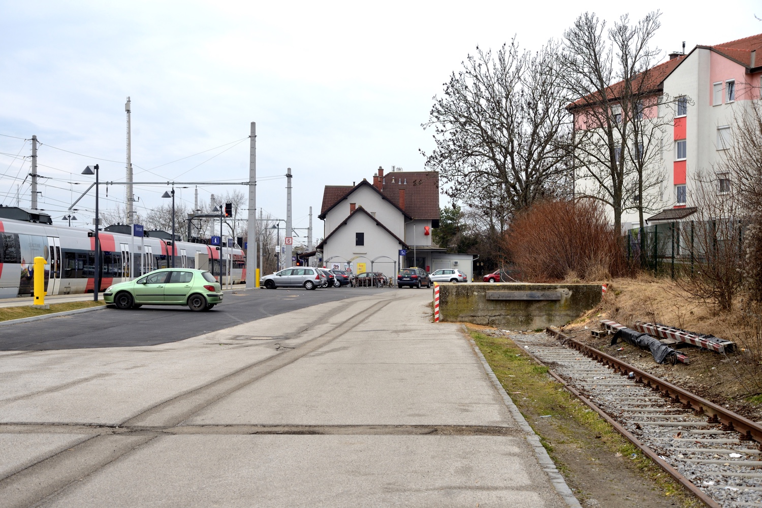 station interior photo