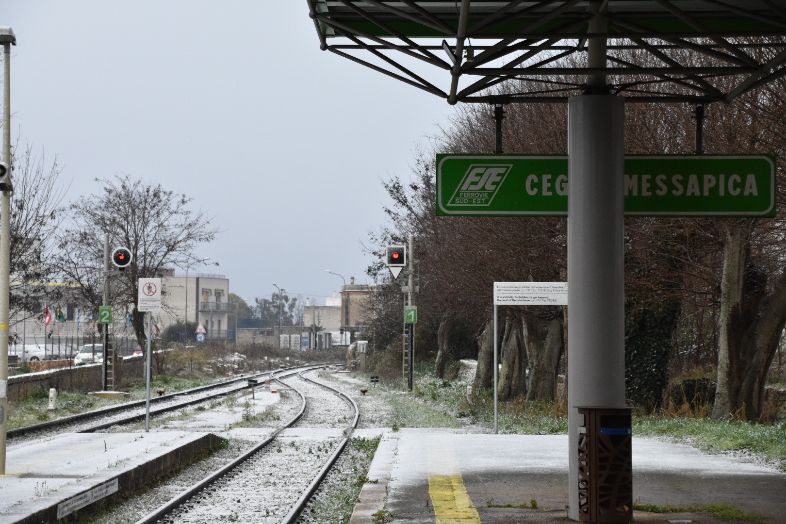 station interior photo