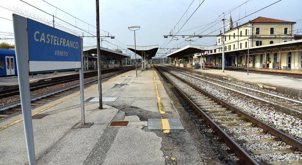 station interior photo