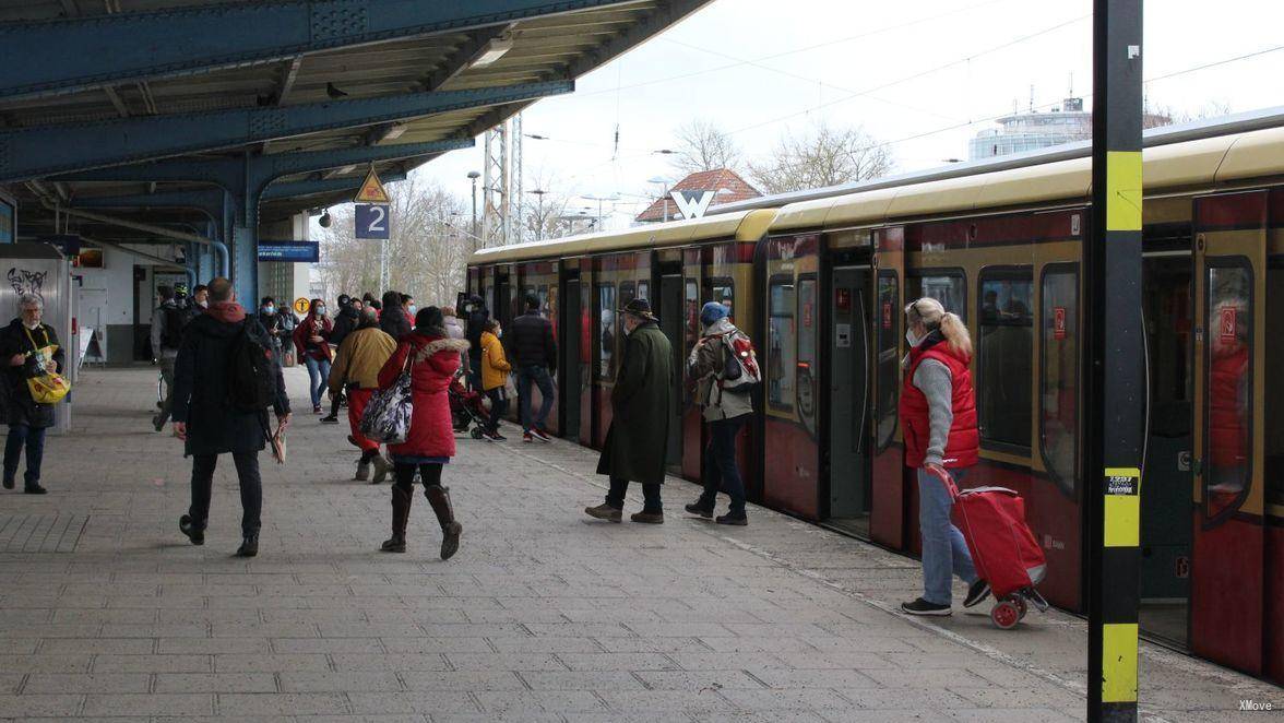station interior photo