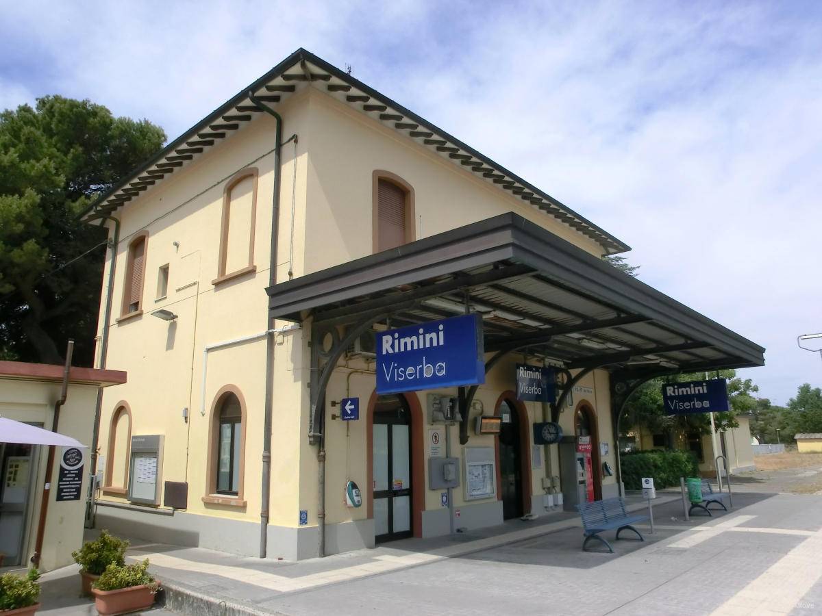 station interior photo