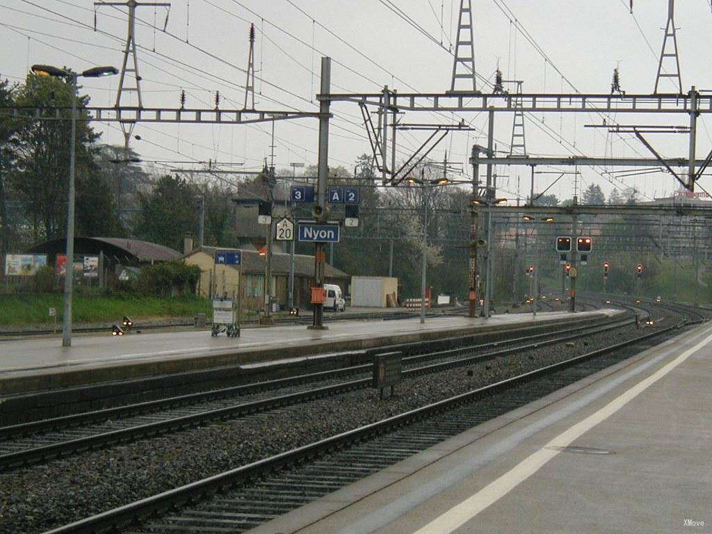station interior photo