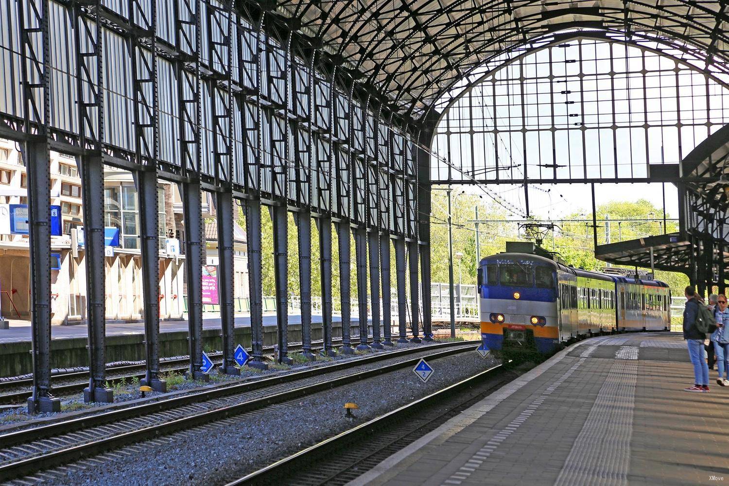 station interior photo