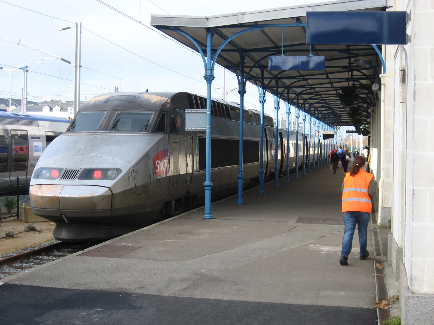 station interior photo