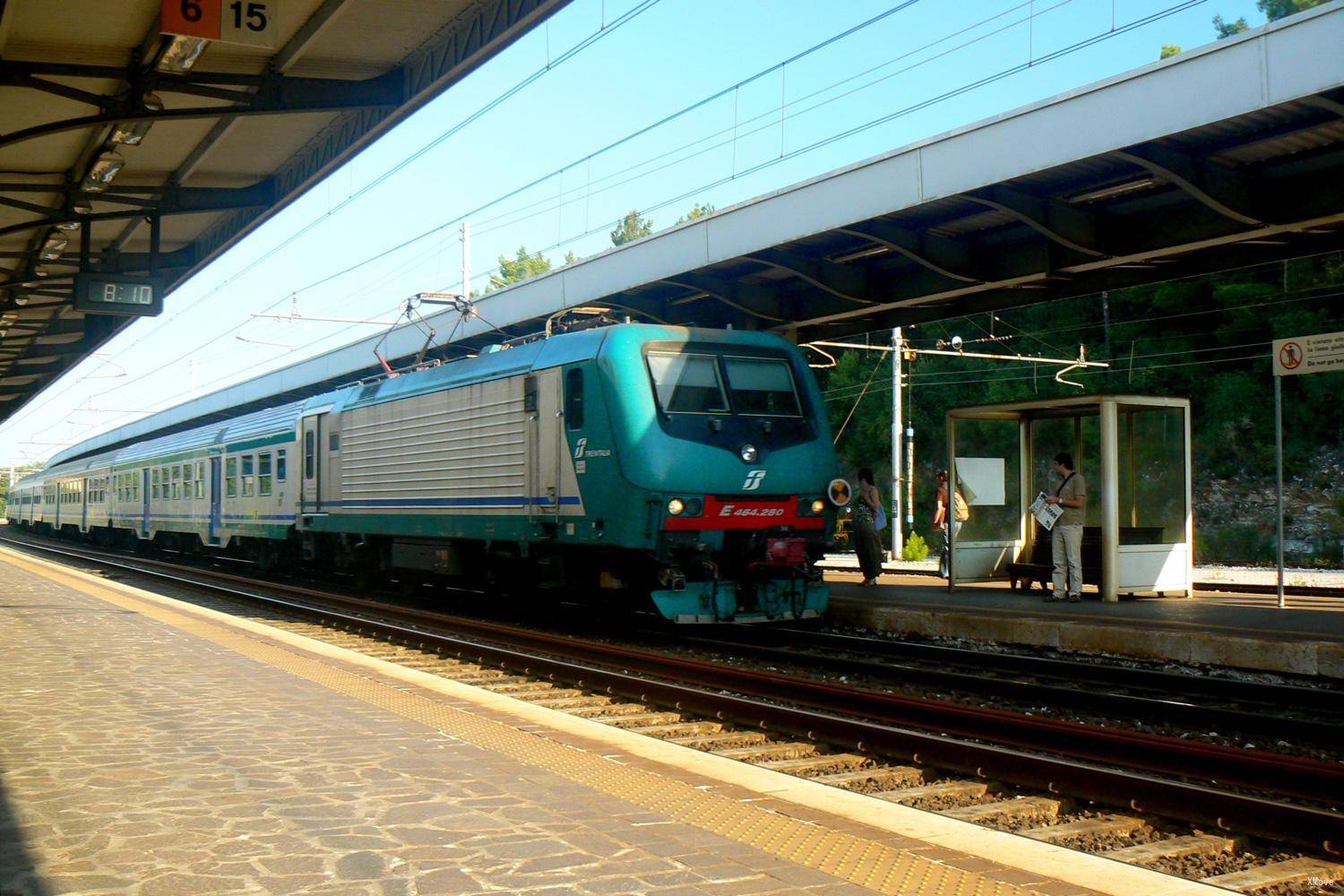 station interior photo