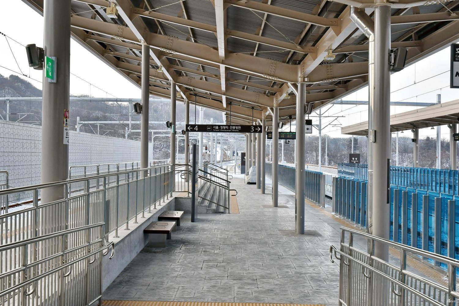 station interior photo