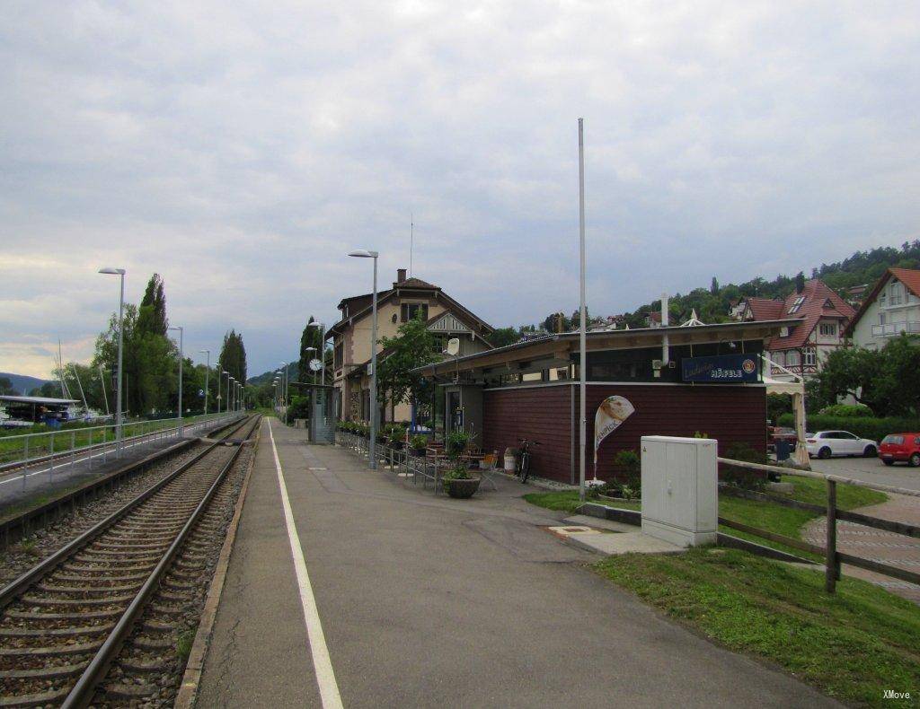 station interior photo