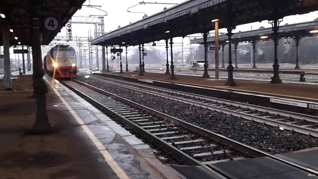 station interior photo