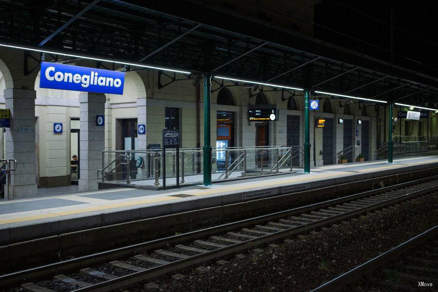 station interior photo
