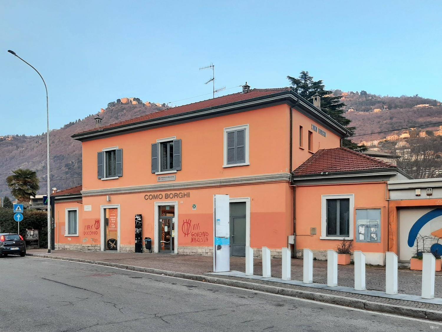 station interior photo