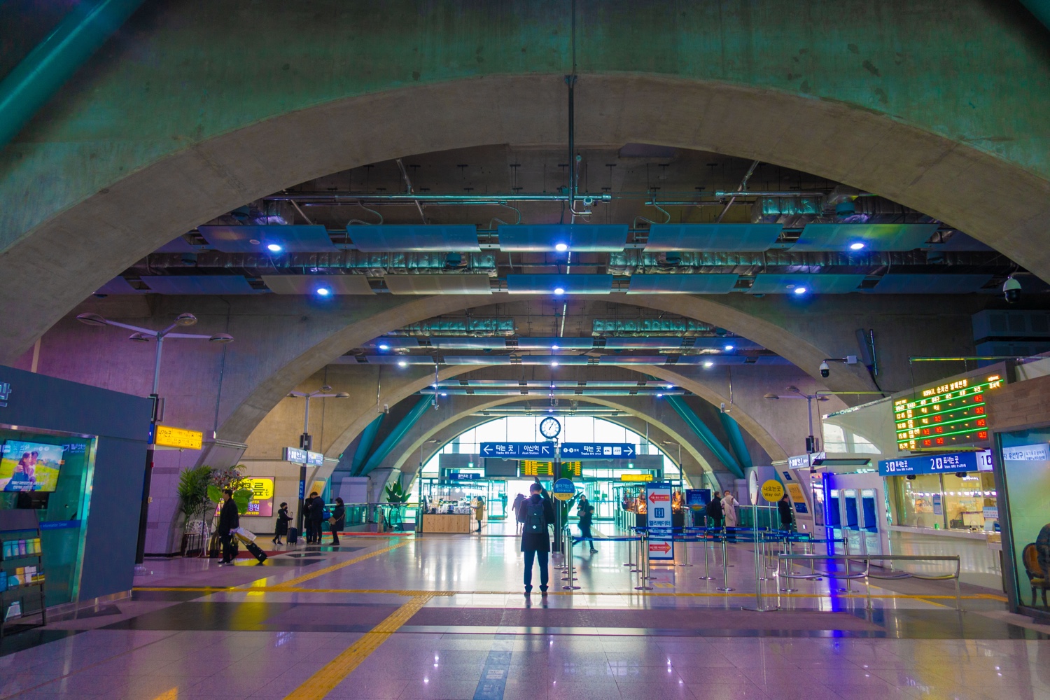 station interior photo