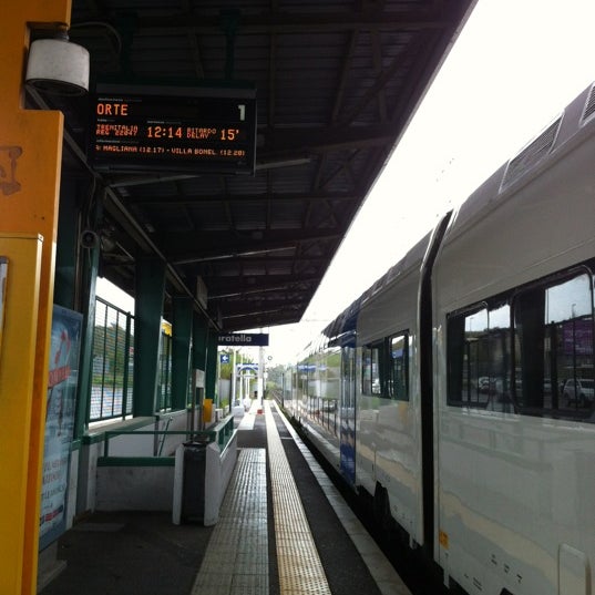 station interior photo