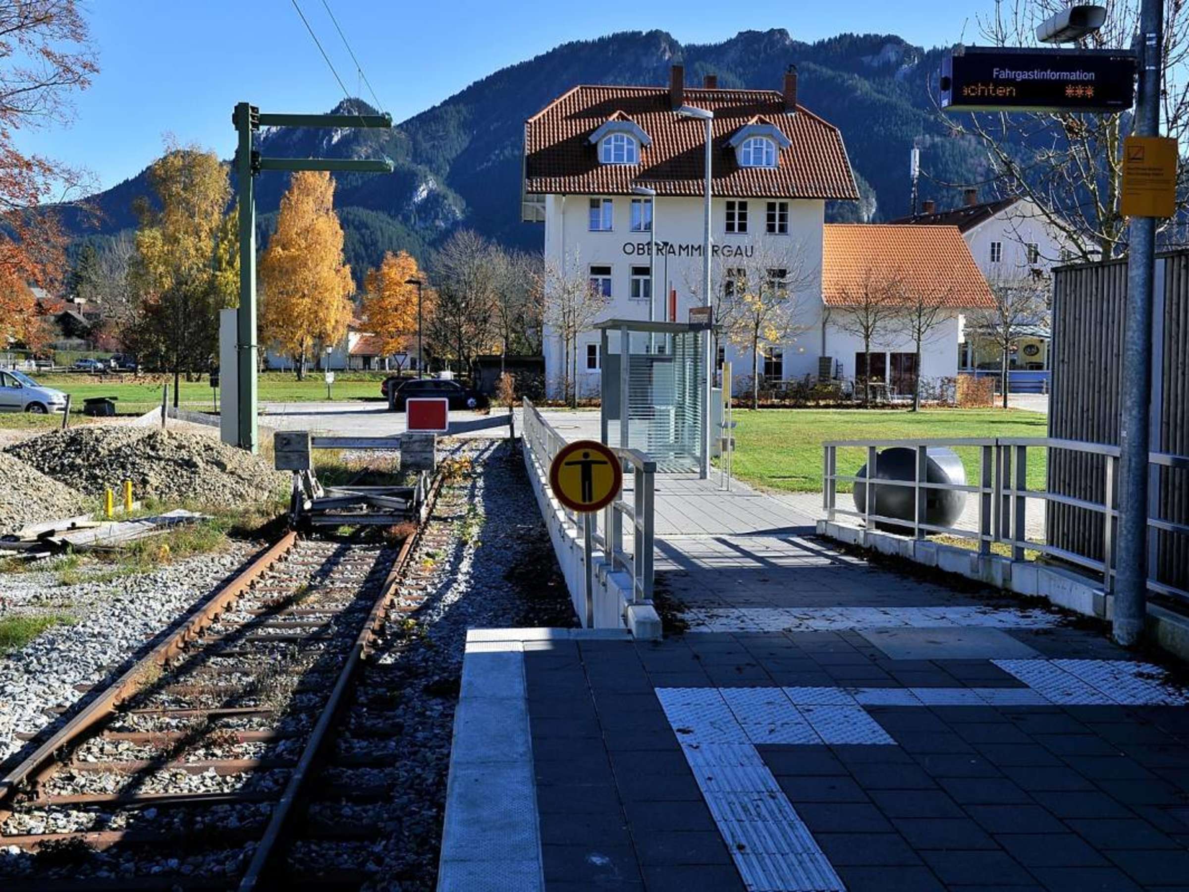 station interior photo