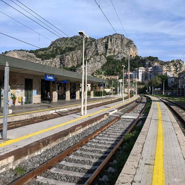 station interior photo