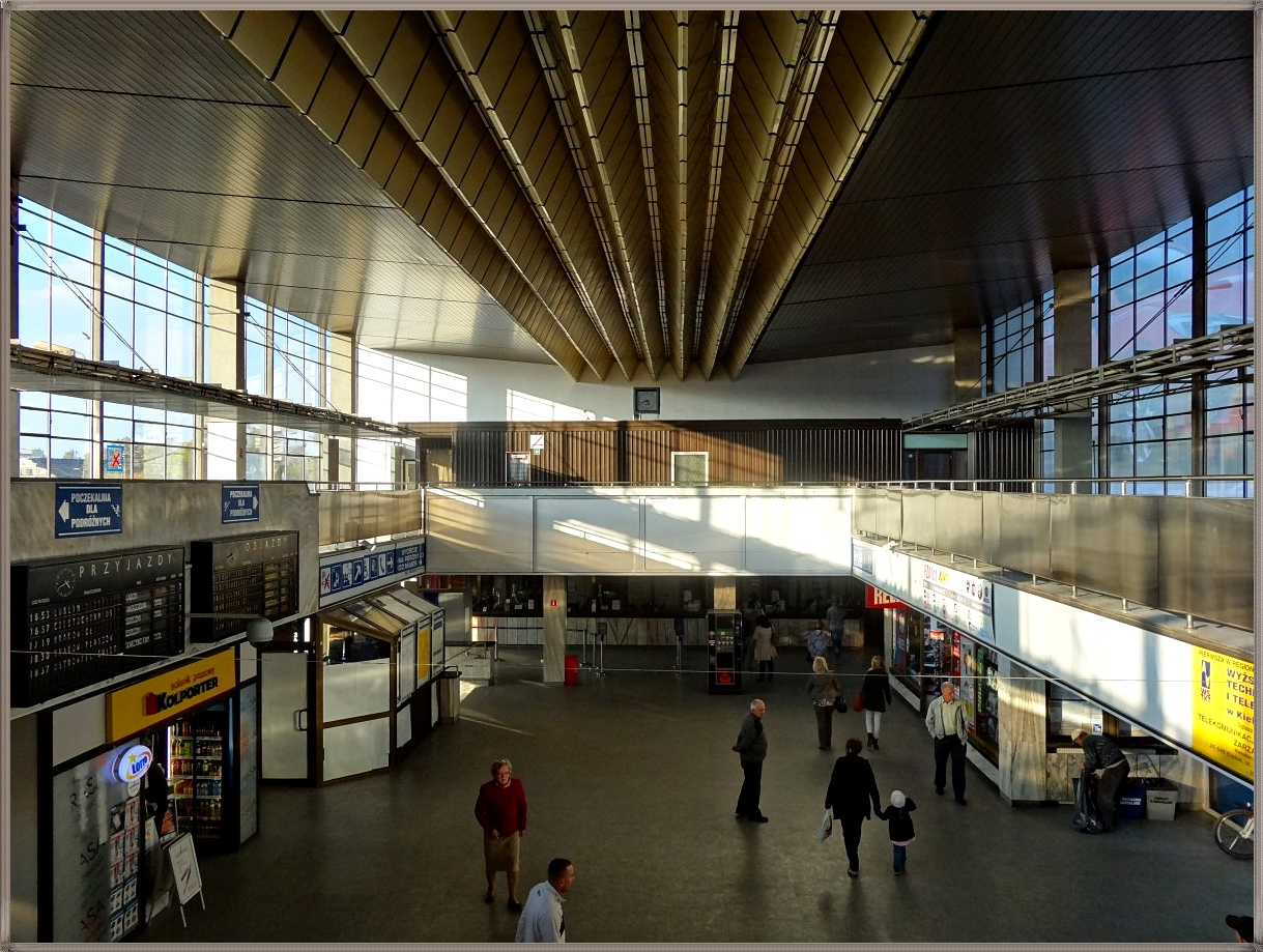 station interior photo