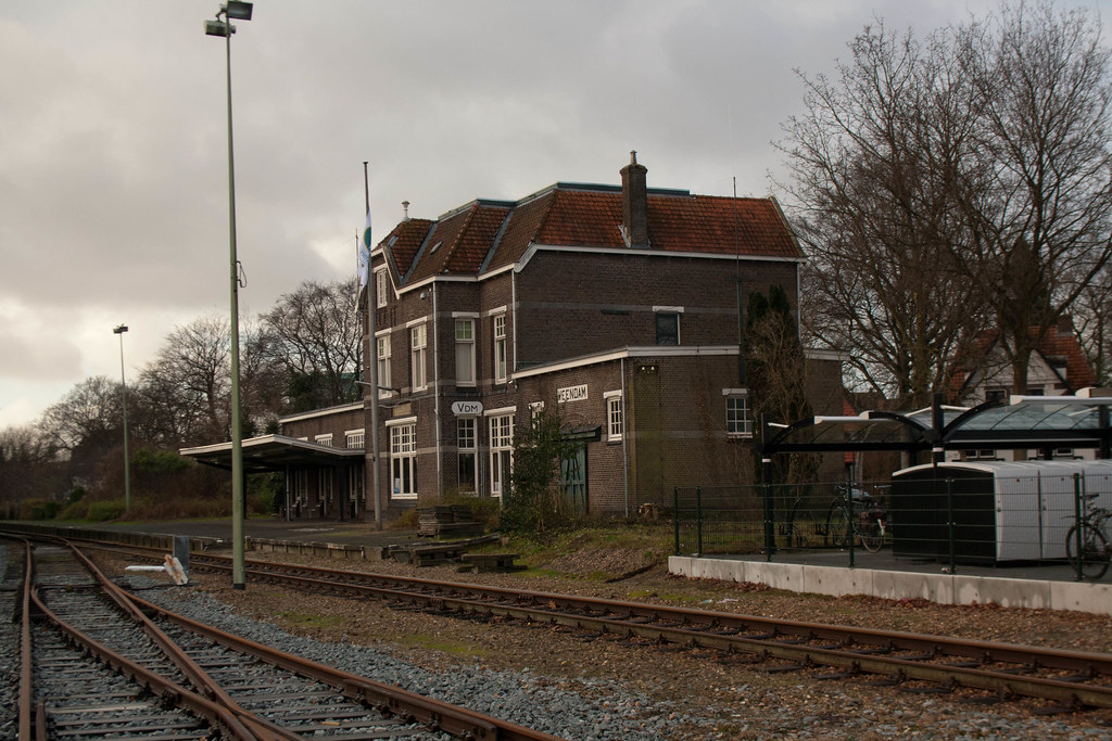 station interior photo