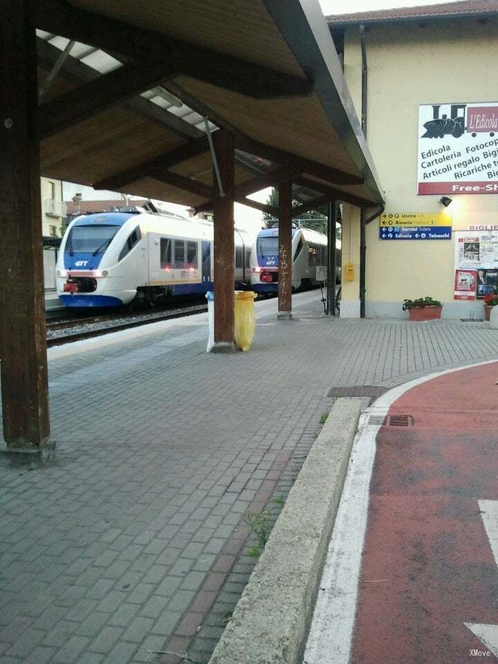 station interior photo