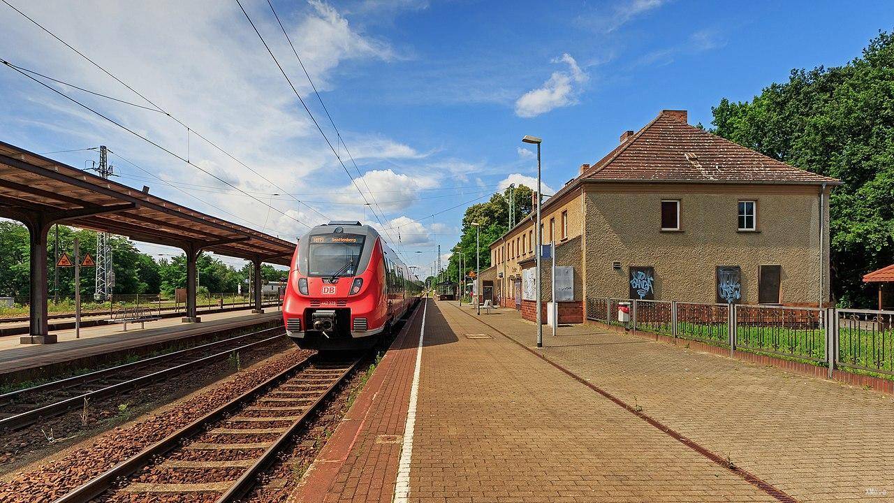station interior photo