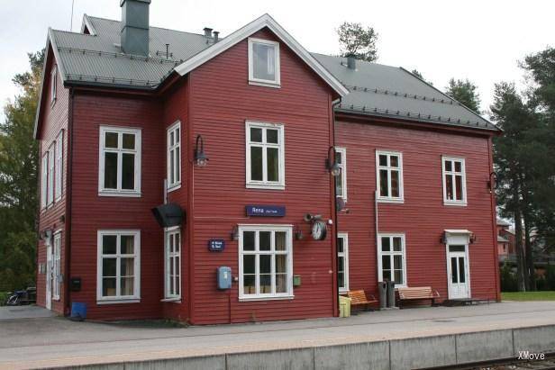station interior photo