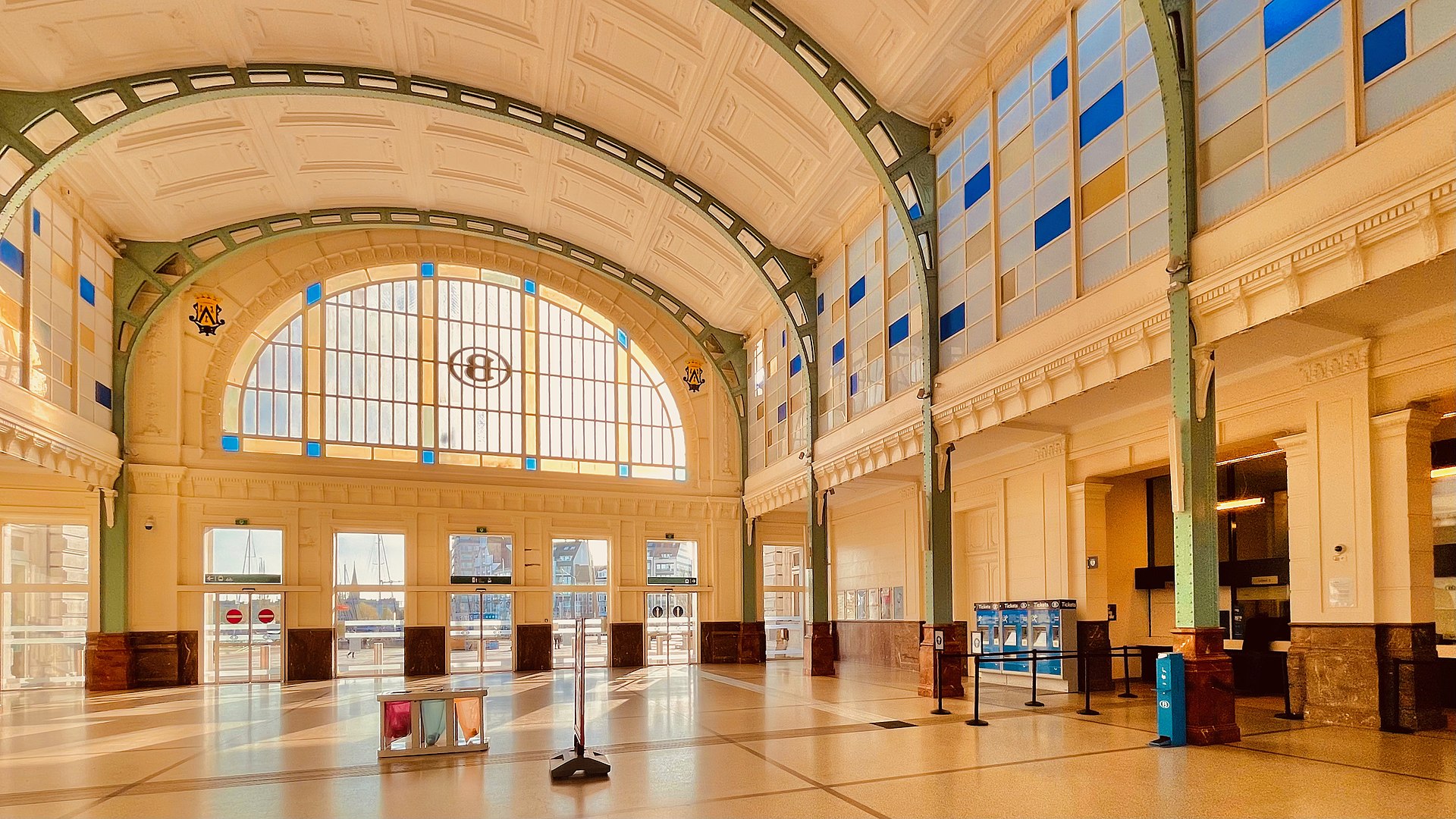 station interior photo
