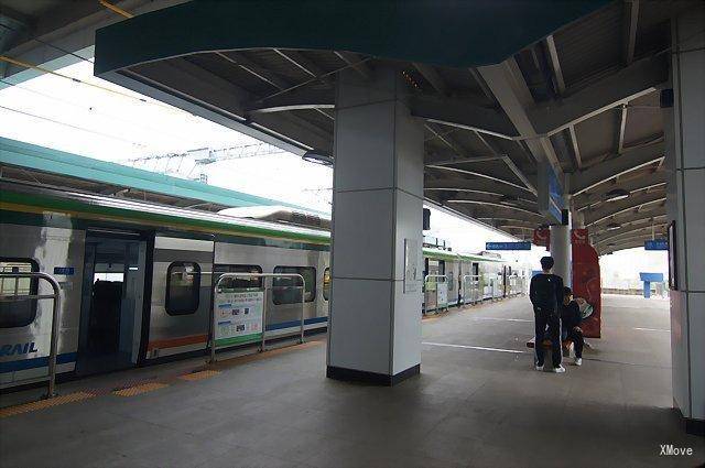 station interior photo
