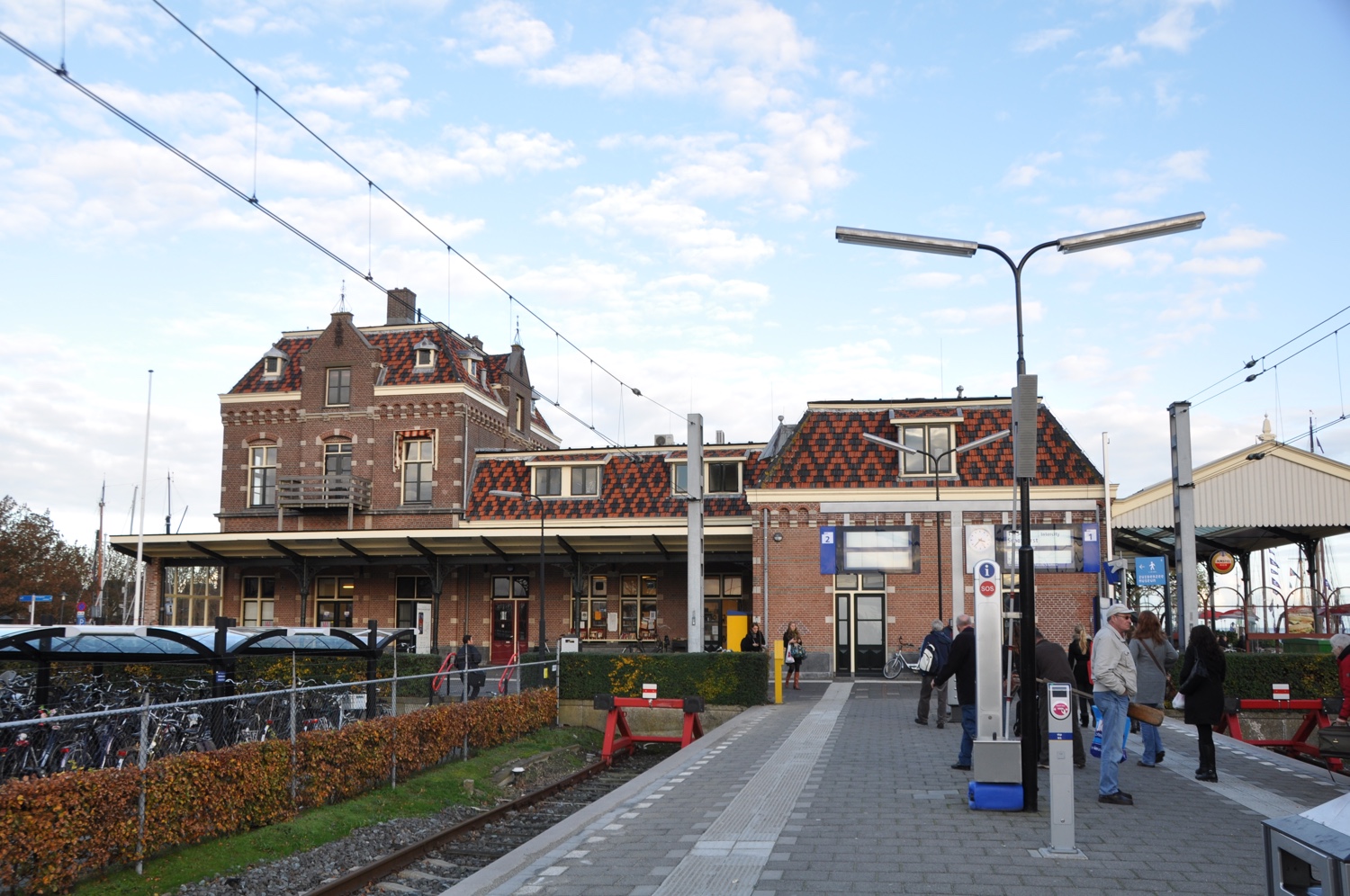 station interior photo