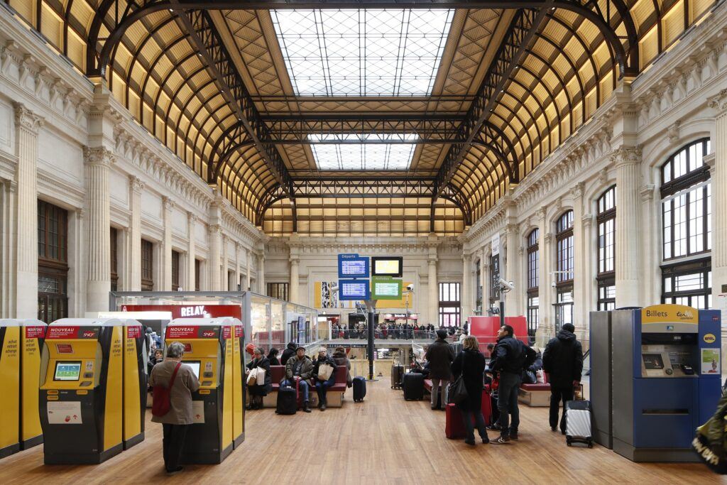 station interior photo