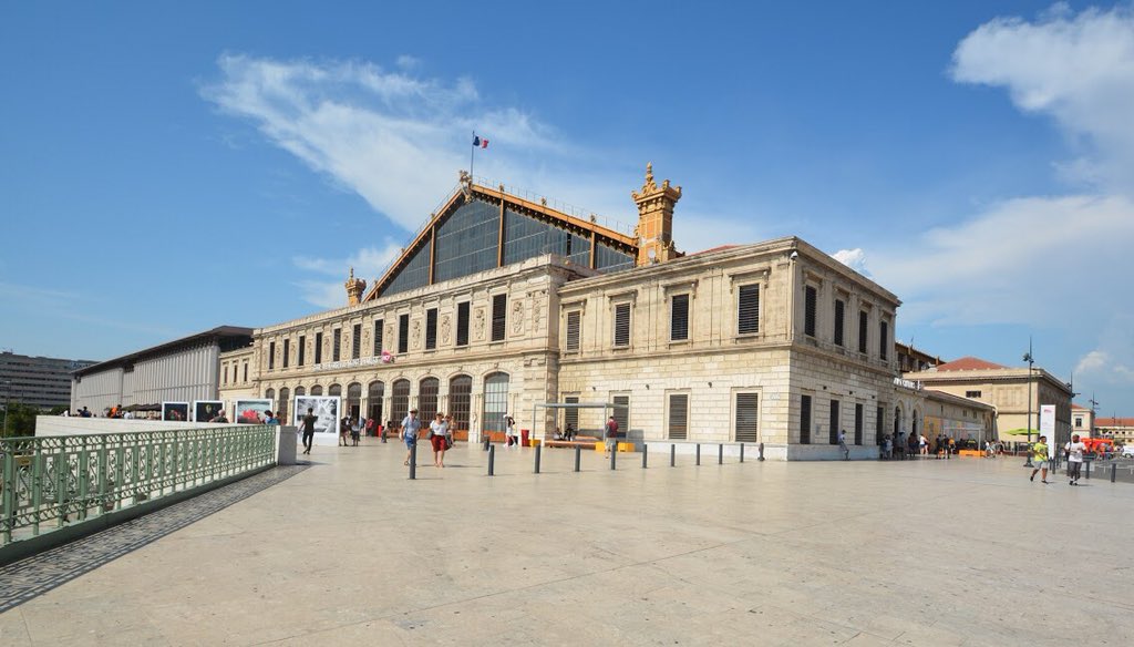 station interior photo