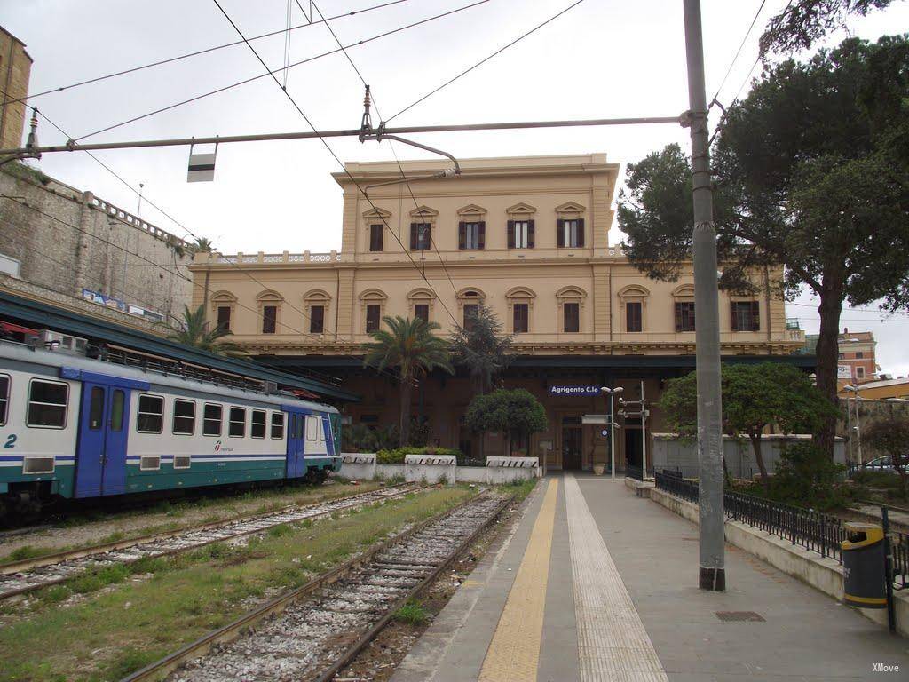 station interior photo