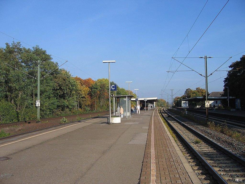 station interior photo