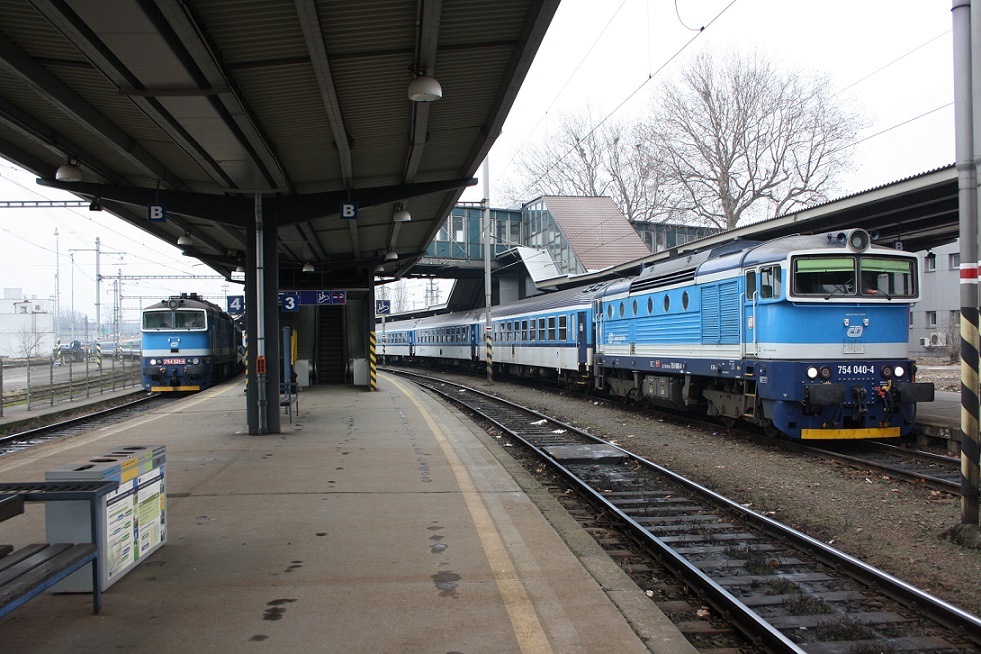 station interior photo