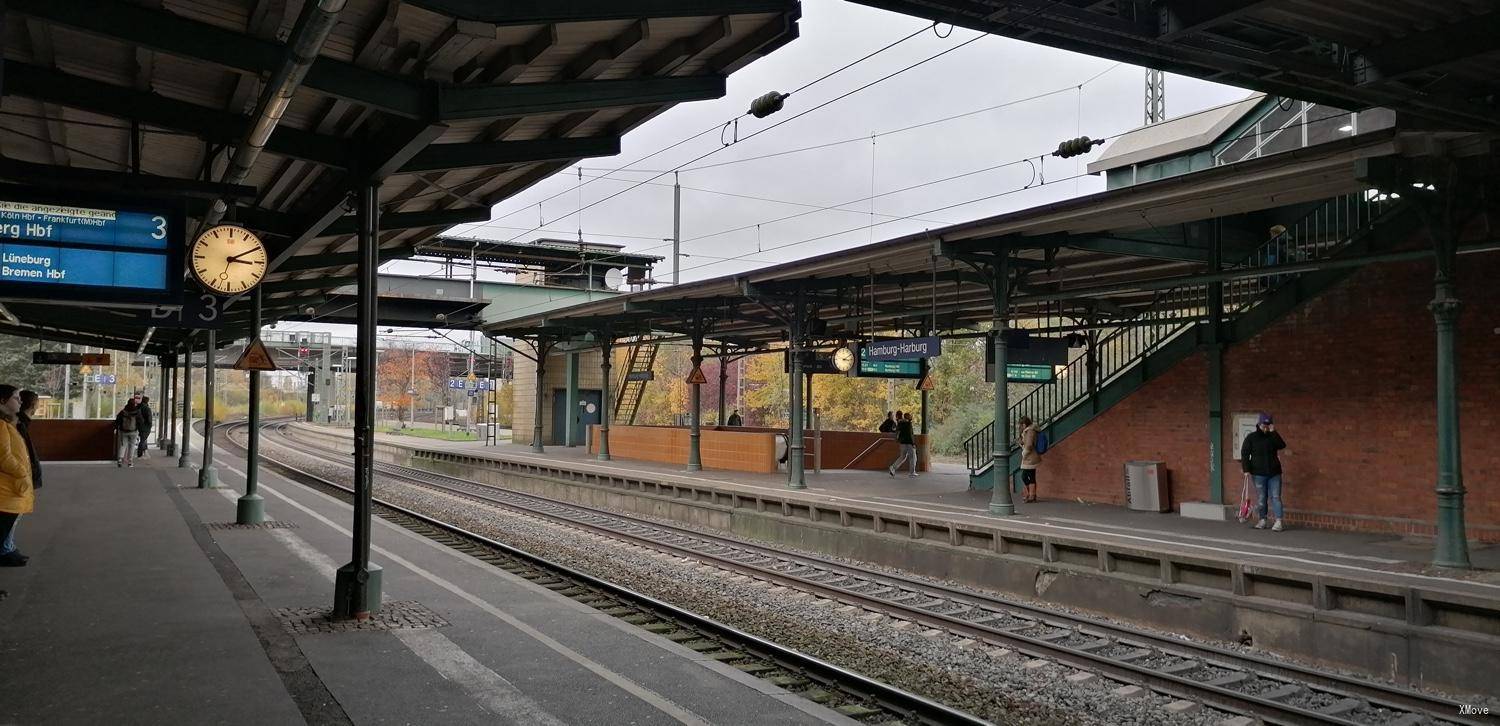 station interior photo