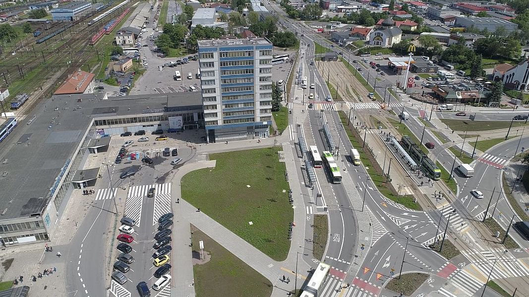 station interior photo