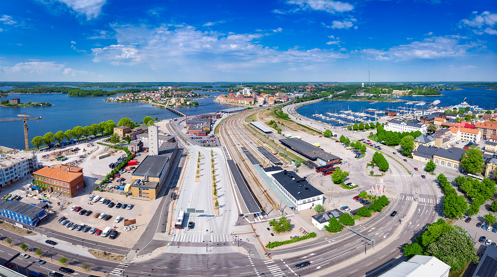 station interior photo