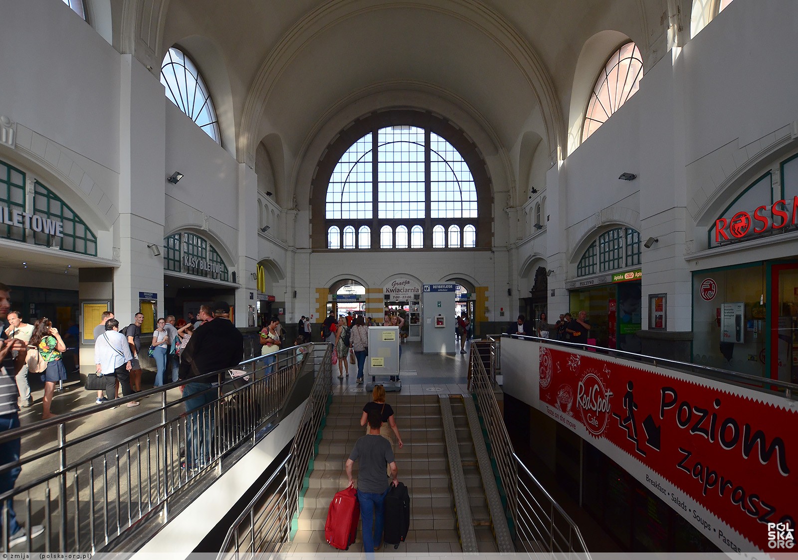 station interior photo
